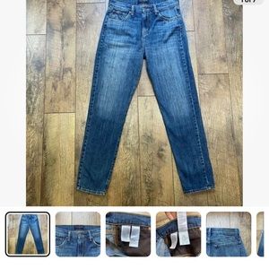 Lucky Brand Women's Mid Rise Authentic Straight Jeans in Medium Wash Size 4/27
